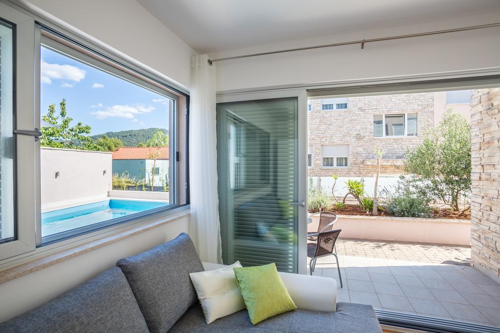 Apartment Falcon Стари Град Номер фото